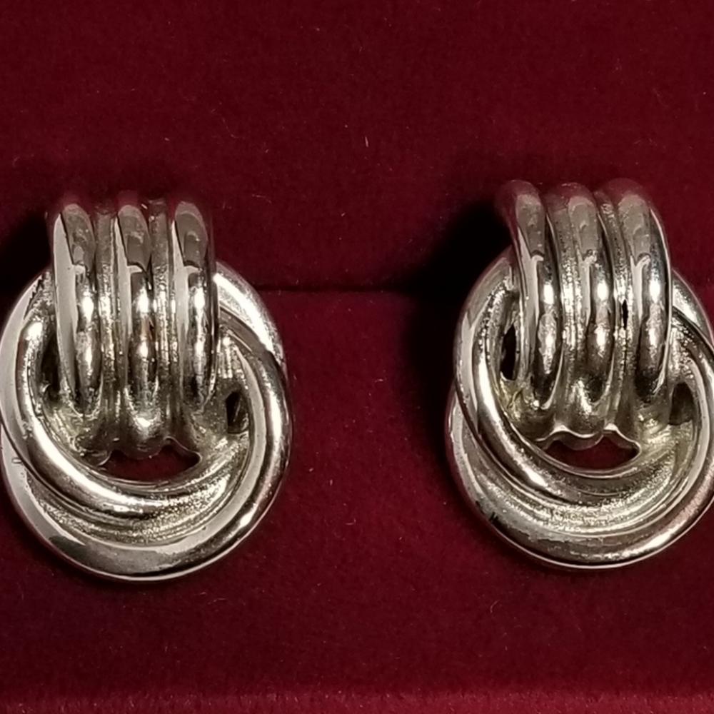 Sterling Silver .925 Circular Swirl Stud Earrings